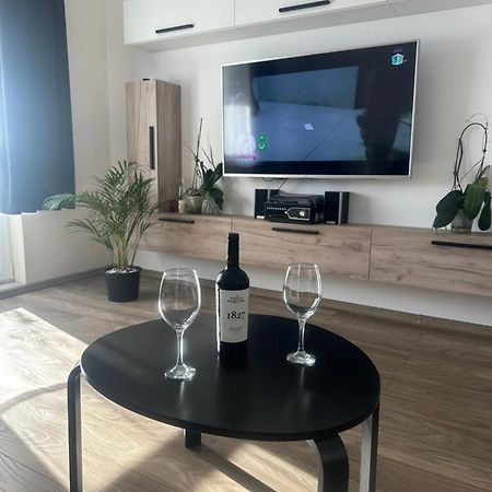 Apartament Antonias Făgăraş Buitenkant foto