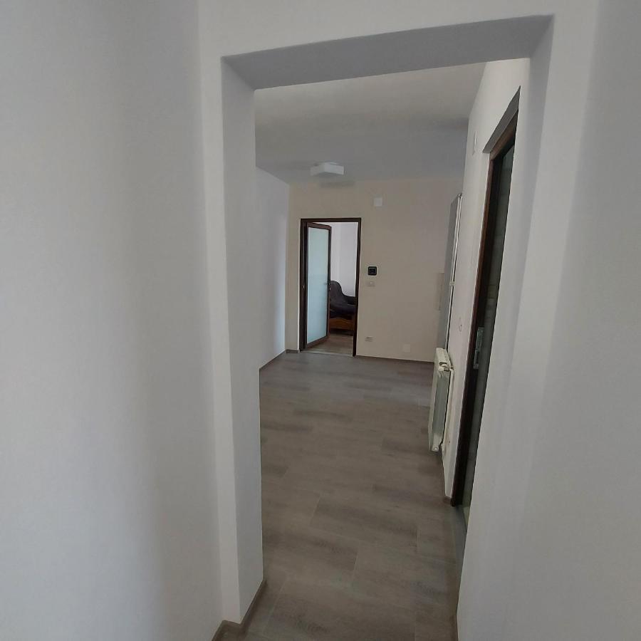 Apartament Antonias Făgăraş Buitenkant foto