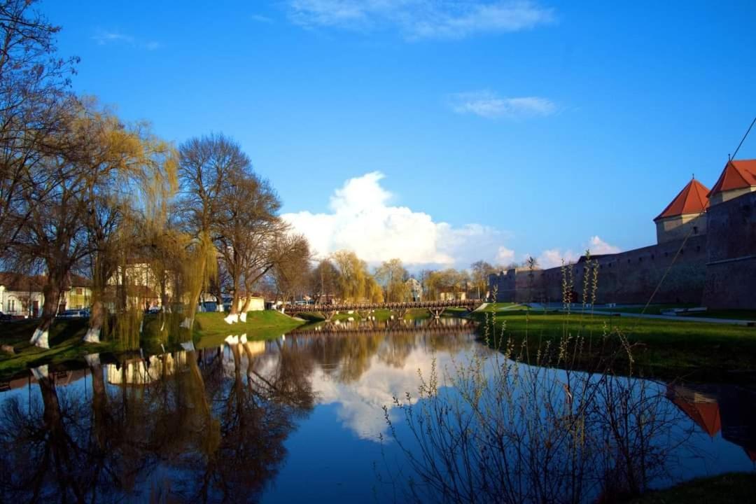 Apartament Antonias Făgăraş Buitenkant foto