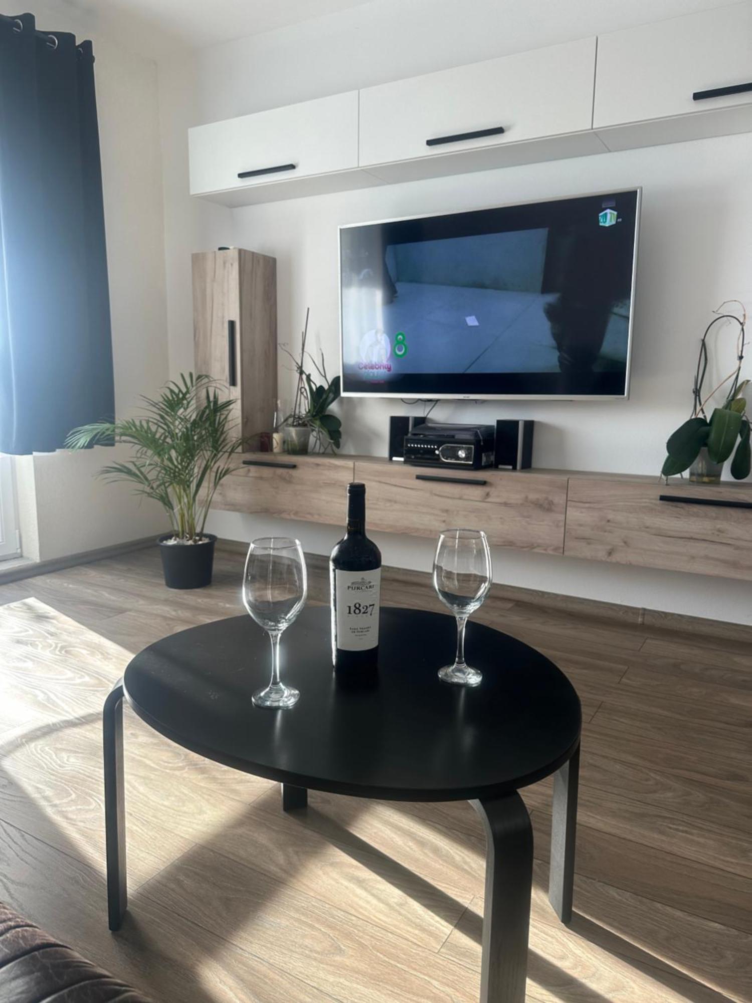 Apartament Antonias Făgăraş Buitenkant foto